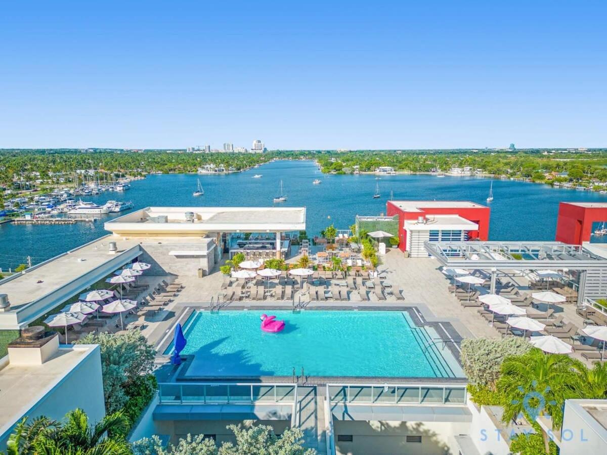 Exclusive Apartment - Rooftop Pool- Beachfront Hollywood Exterior photo